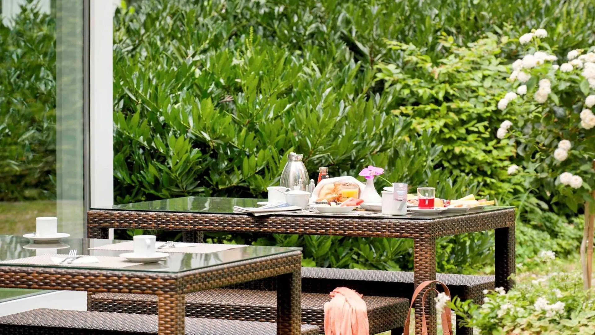 Mercure Hotel Berlin City 4*,