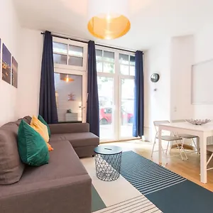 Cheers Am Körnerpark Apartment