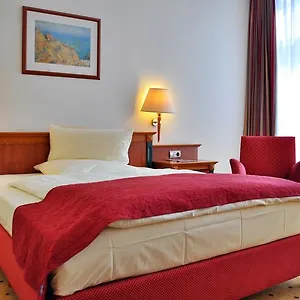 4* Otel Steglitz International