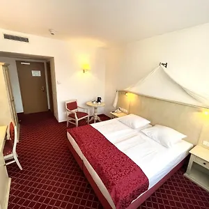4* Otel Chateau Kurfuerstendamm