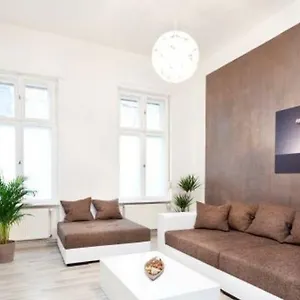 The Hidden Pearl Apartment
