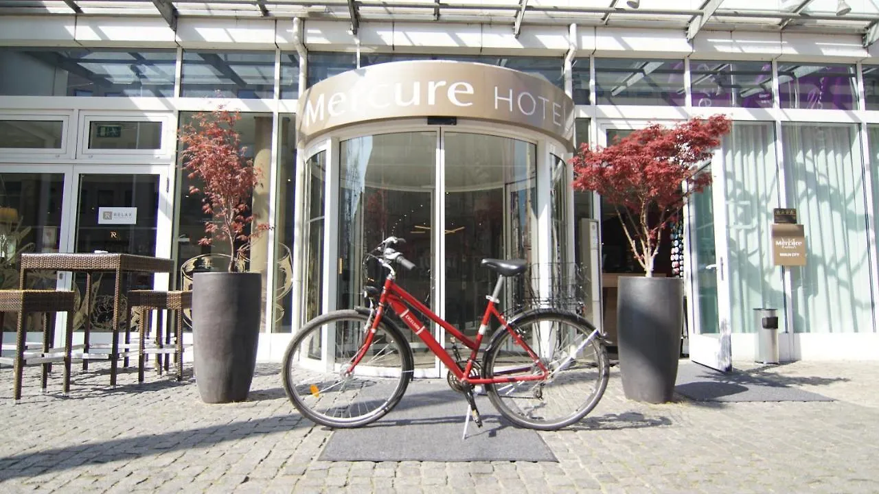 Mercure Hotel Berlin City 4*,